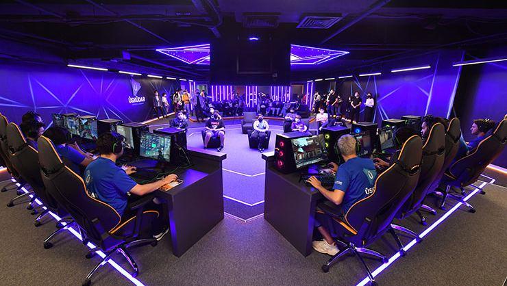 üsküdar belediyesi espor akademisi